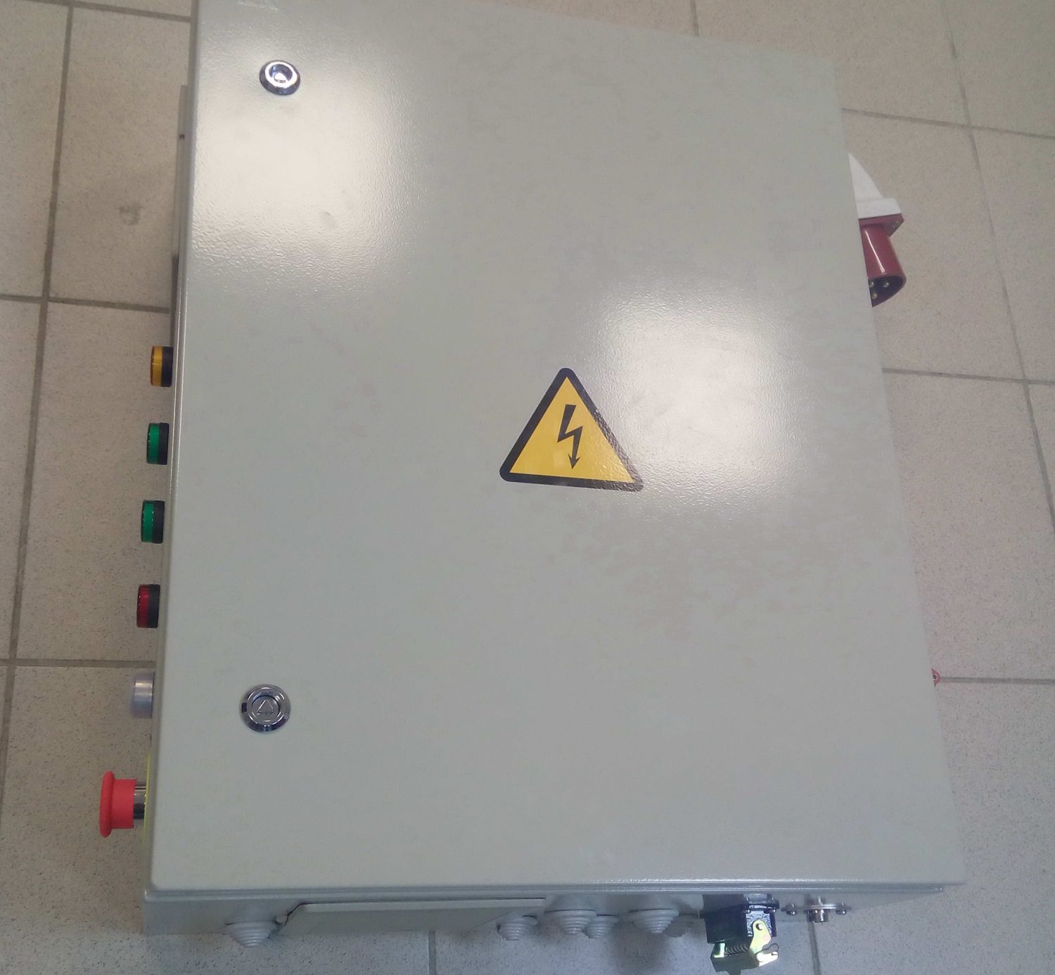 Автоматика канатной дороги для вейкбординга